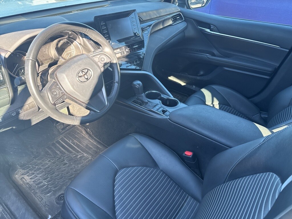 2024 Toyota Camry SE photo 4