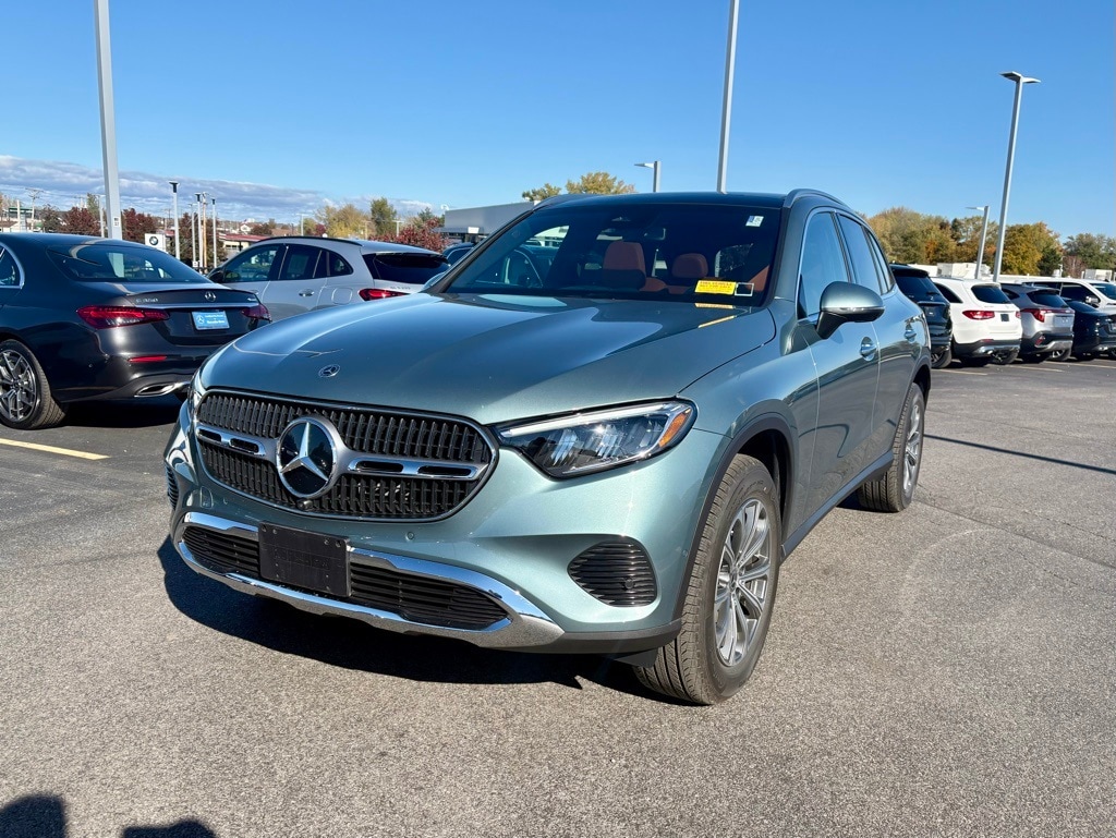 Used 2025 Mercedes-Benz GLC 300 4MATIC SUV