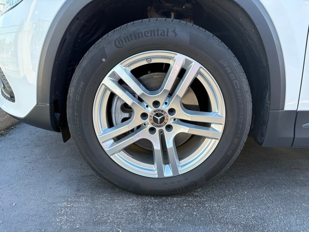 2022 Mercedes Benz GLA 250 4MATIC photo 2