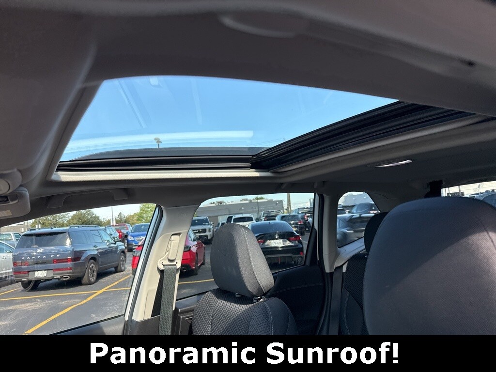 2022 Subaru Forester Premium photo 2