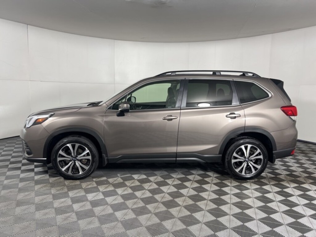 Used 2024 Subaru Forester Limited SUV