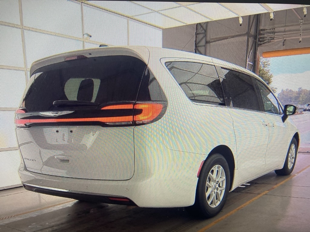 Used 2024 Chrysler Pacifica Touring L with VIN 2C4RC1BG9RR120154 for sale in Bowmansville, NY