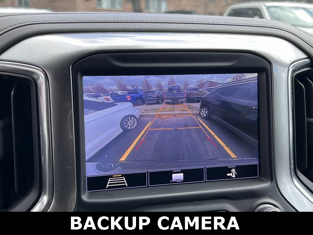 2020 Chevrolet Silverado 1500 RST photo 4