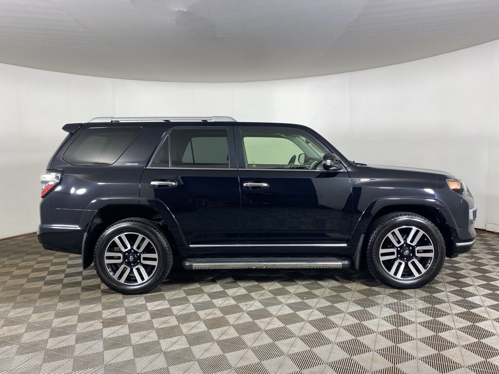 2018 Toyota 4Runner Limited photo 4