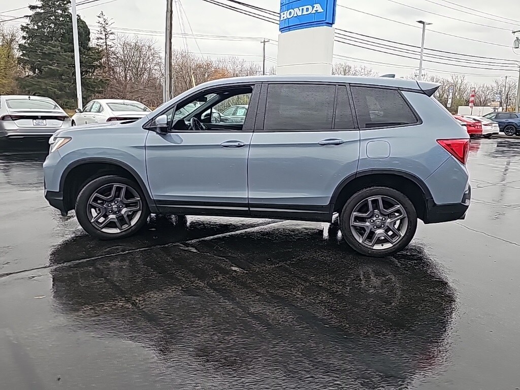 2023 Honda Passport EX-L photo 3