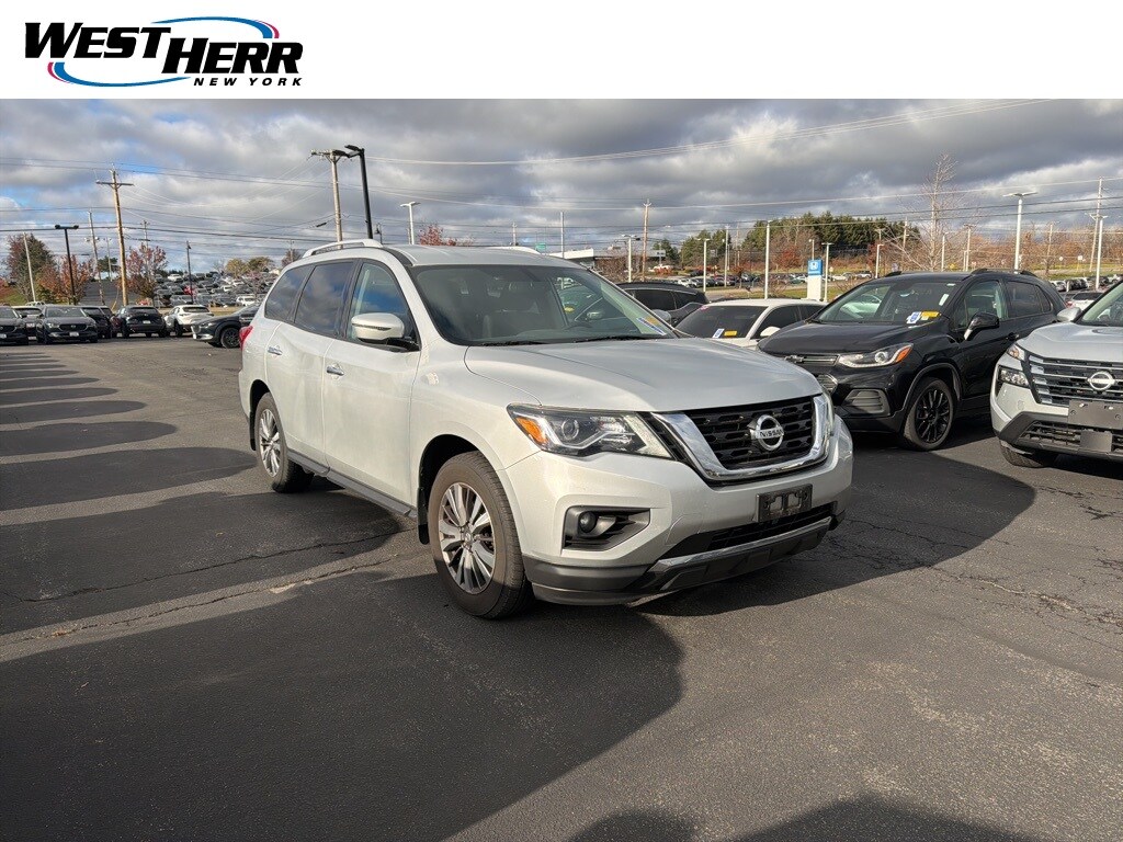 Used 2019 Nissan Pathfinder SV SUV