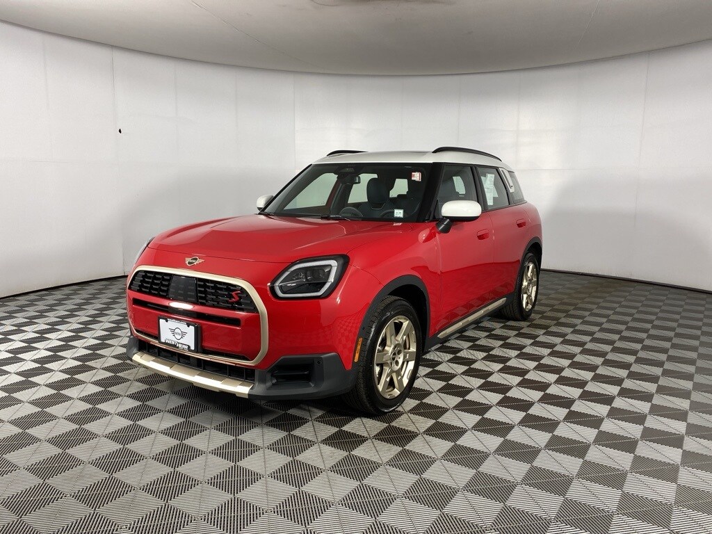 2025 Mini Cooper S ALL4 photo 4