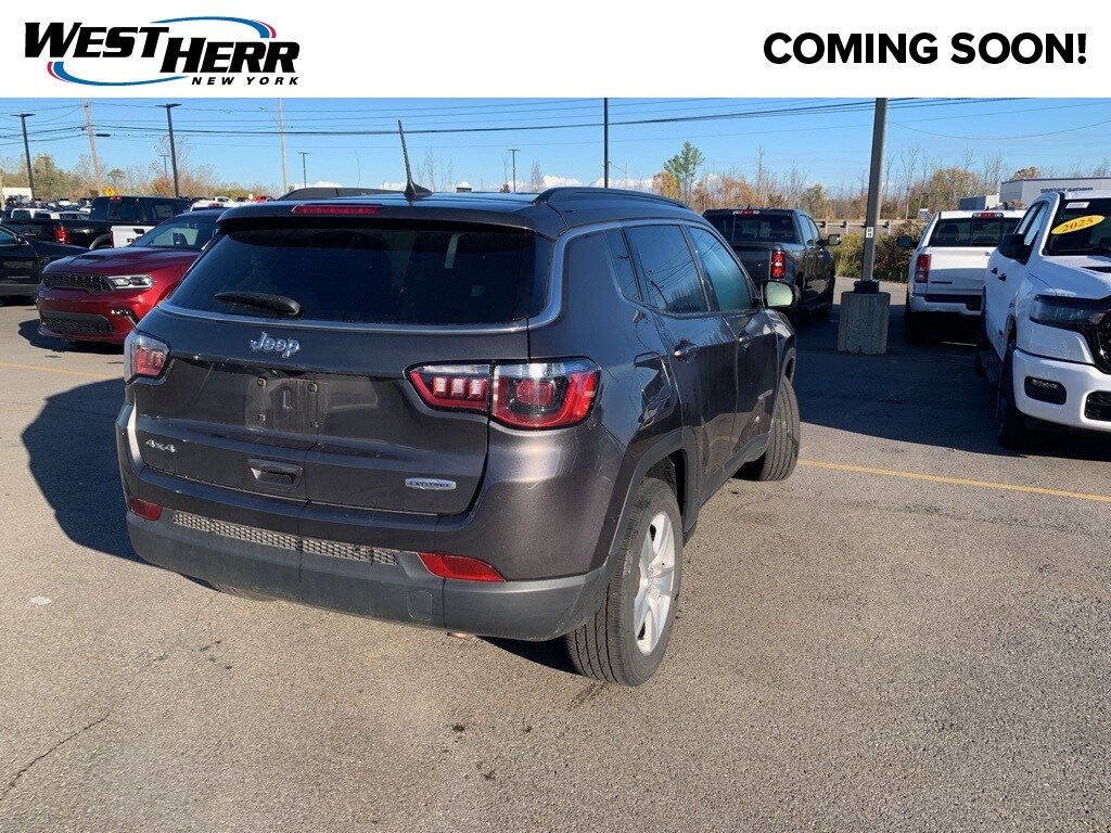 Used 2022 Jeep Compass Latitude SUV