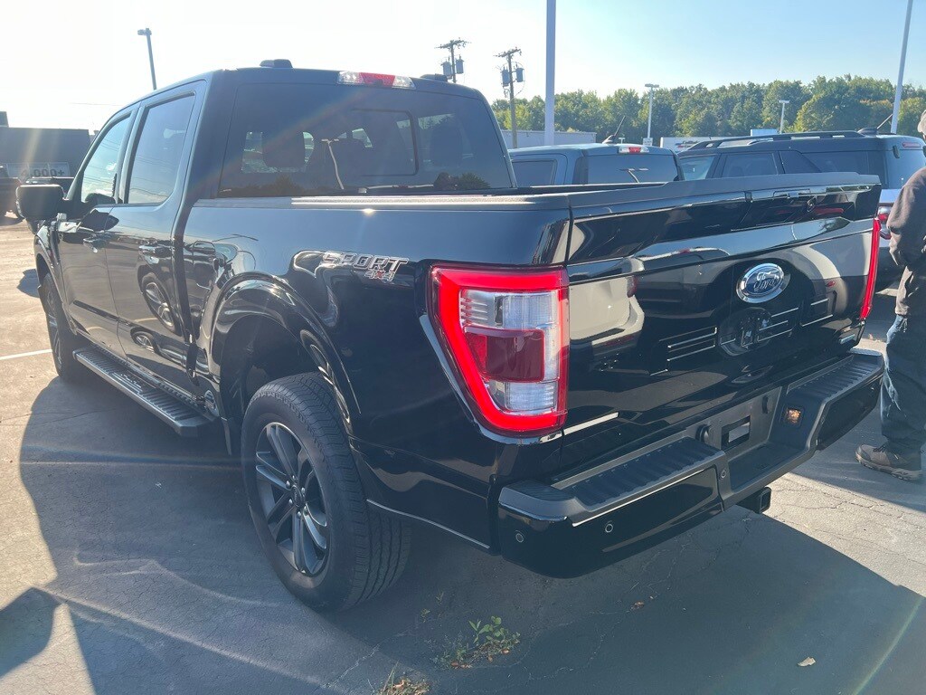 2022 Ford F-150 Lariat photo 3