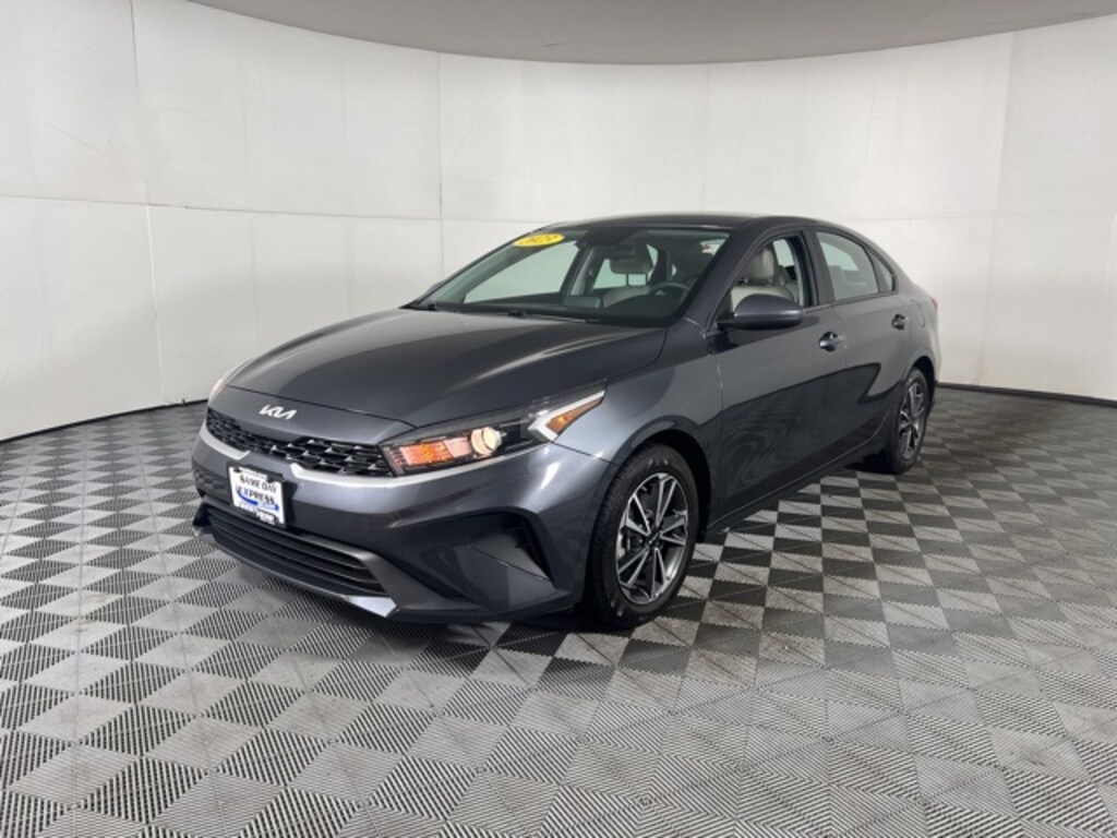 Used 2023 Kia Forte LXS Sedan