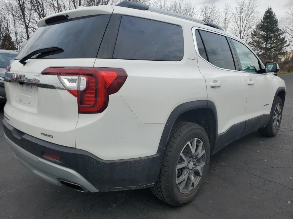 2023 Gmc Acadia SLE photo 2