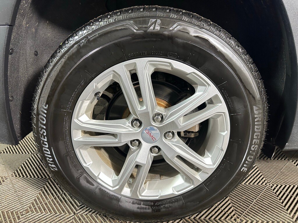 Used 2022 GMC Terrain SLE SUV