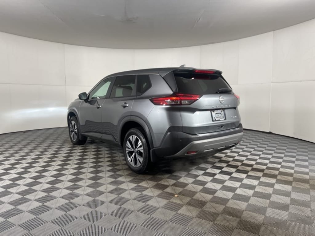 Used 2023 Nissan Rogue SV SUV