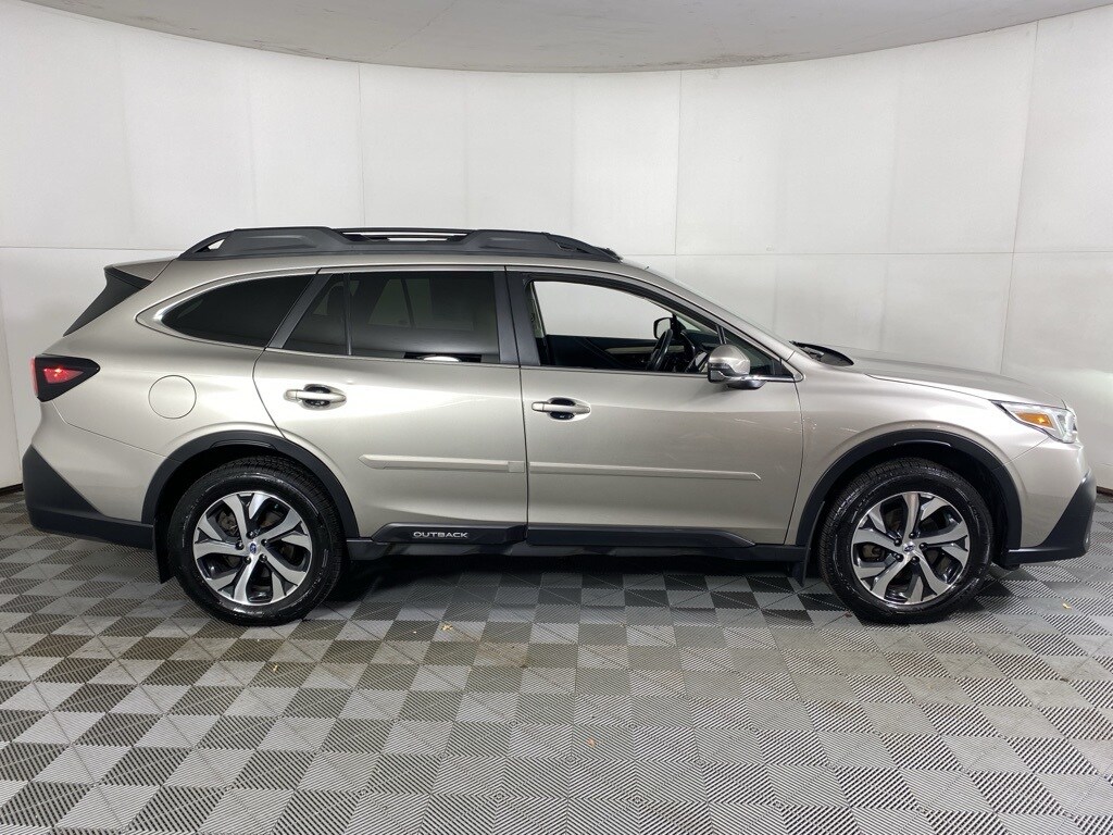2020 Subaru Outback Limited XT photo 4