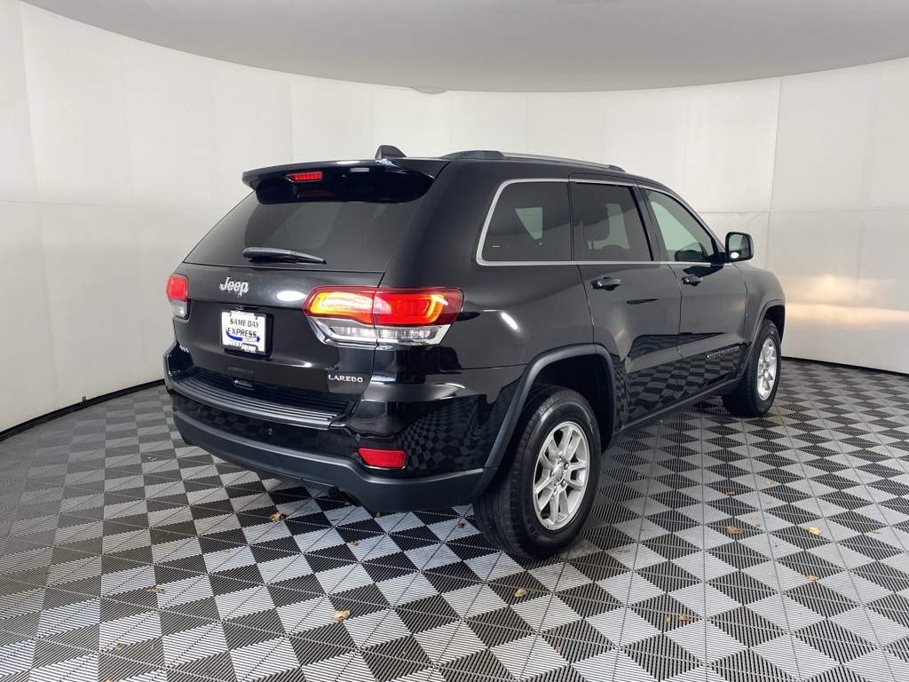Used 2020 Jeep Grand Cherokee Laredo SUV