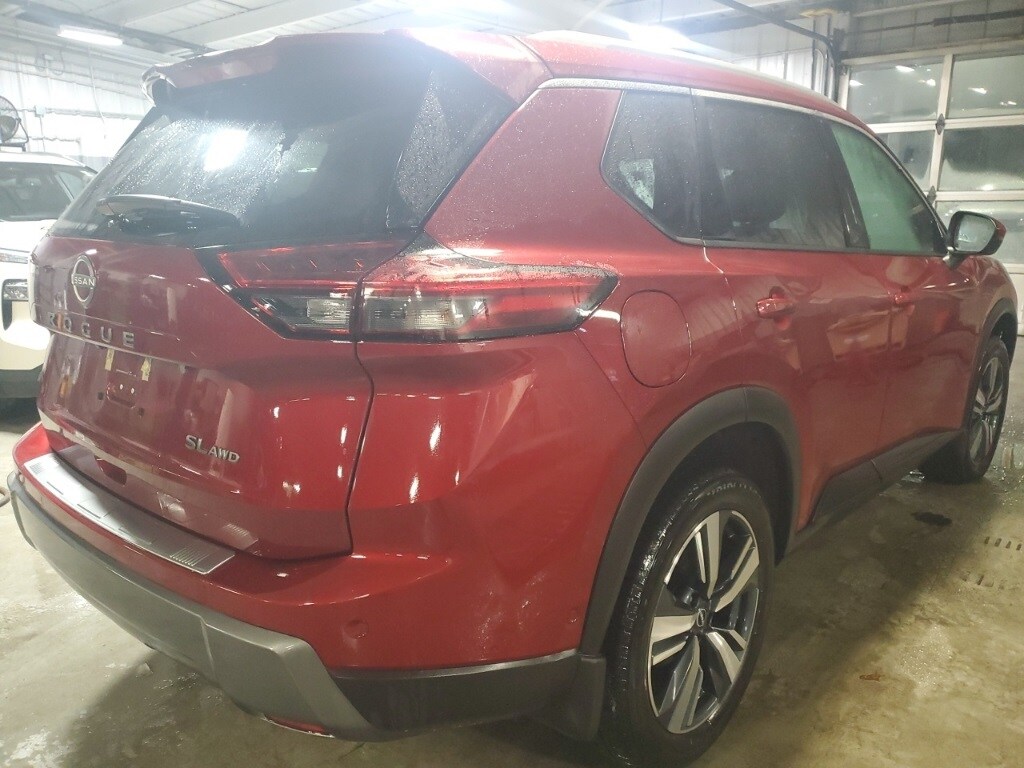 Used 2024 Nissan Rogue SL SUV