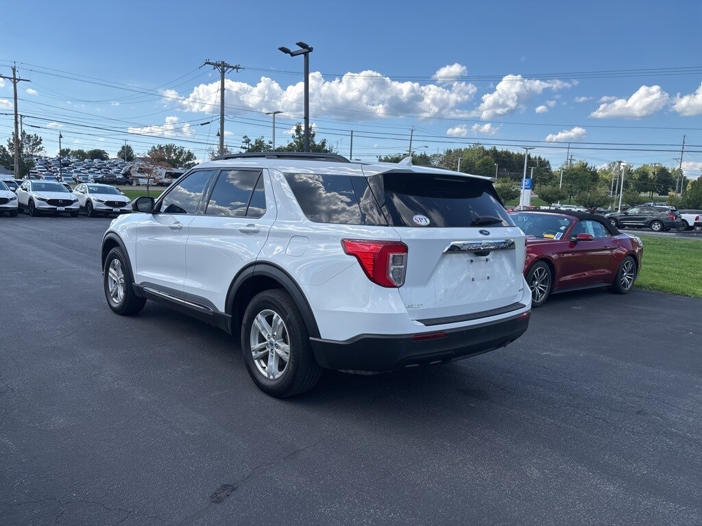 2020 Ford Explorer XLT photo 4