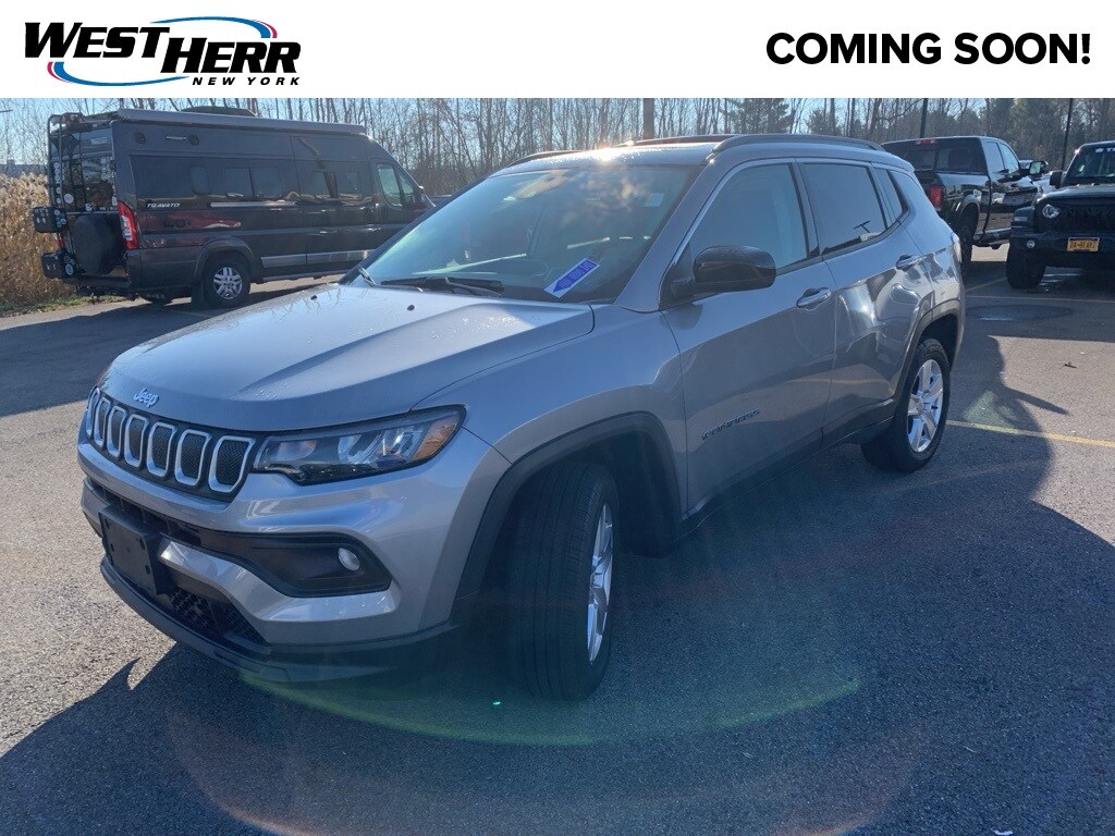 Used 2022 Jeep Compass Latitude SUV