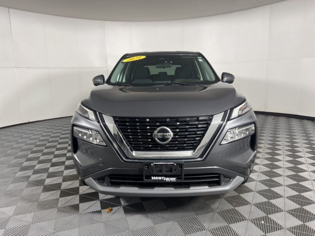 Used 2021 Nissan Rogue SV SUV