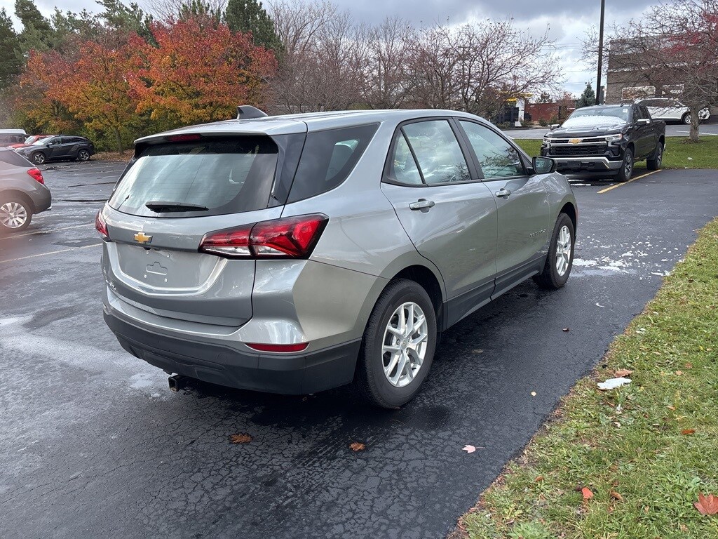 Used 2024 Chevrolet Equinox LS w/1LS SUV
