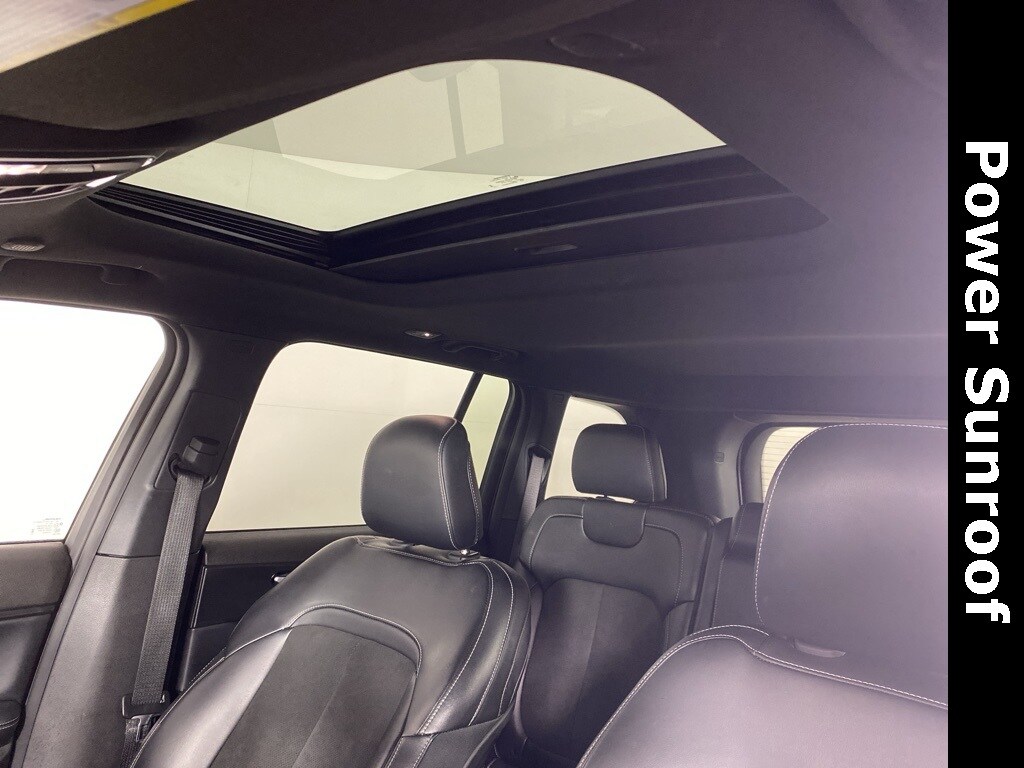 2023 Jeep Grand Cherokee Laredo Altitude X photo 2