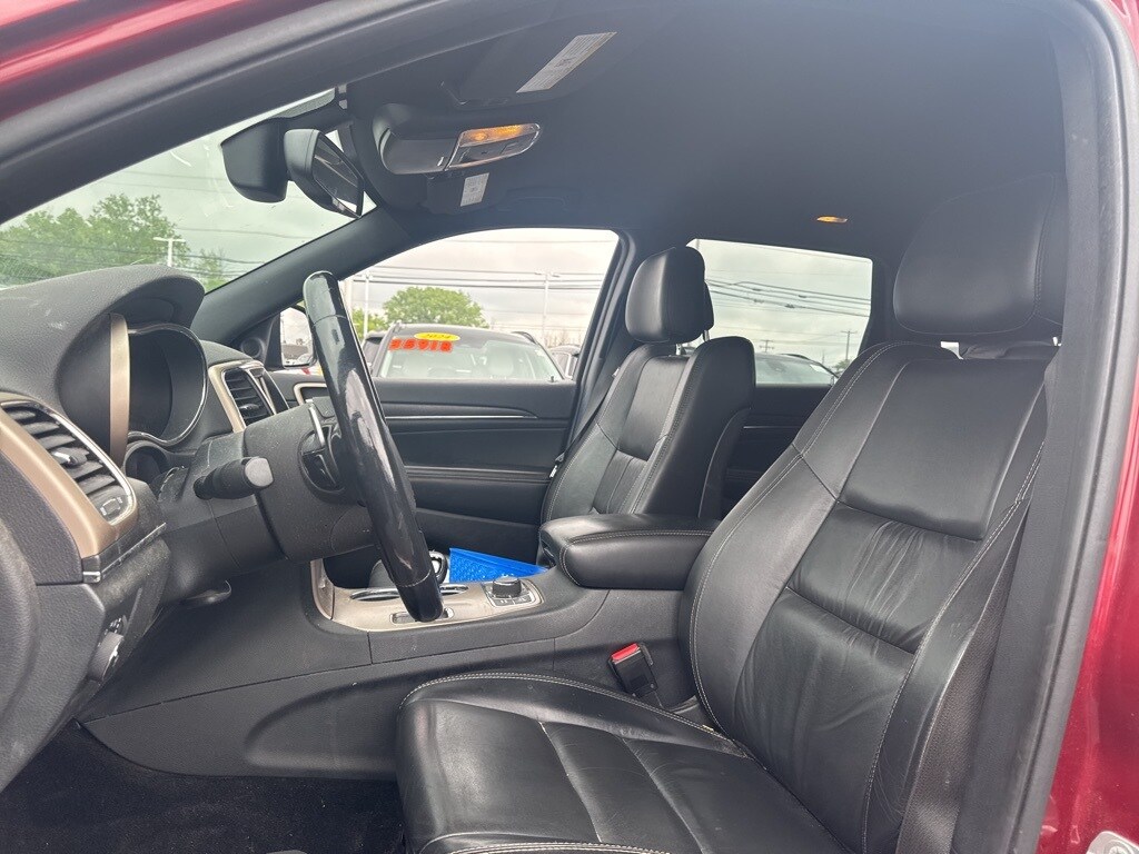 Used 2015 Jeep Grand Cherokee Limited with VIN 1C4RJFBG8FC661350 for sale in Bowmansville, NY