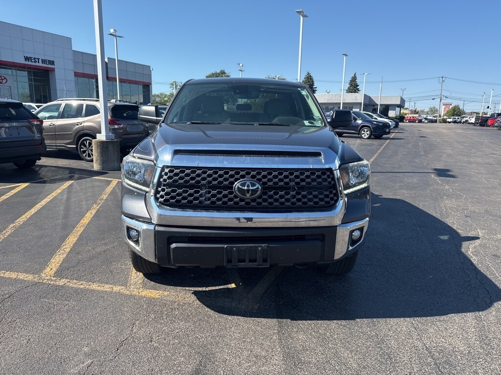 2020 Toyota Tundra SR5 CrewMax photo 2