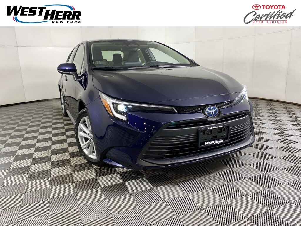 Certified 2023 Toyota Corolla Hybrid LE Sedan