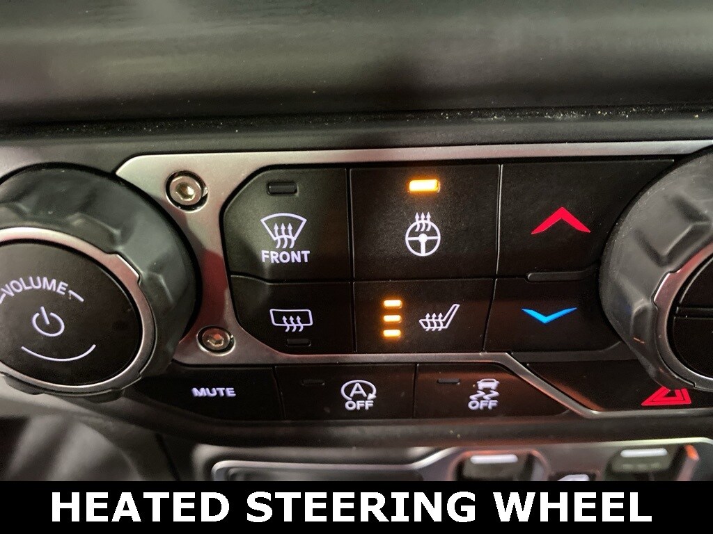 2021 Jeep Wrangler Unlimited Sport Altitude photo 2