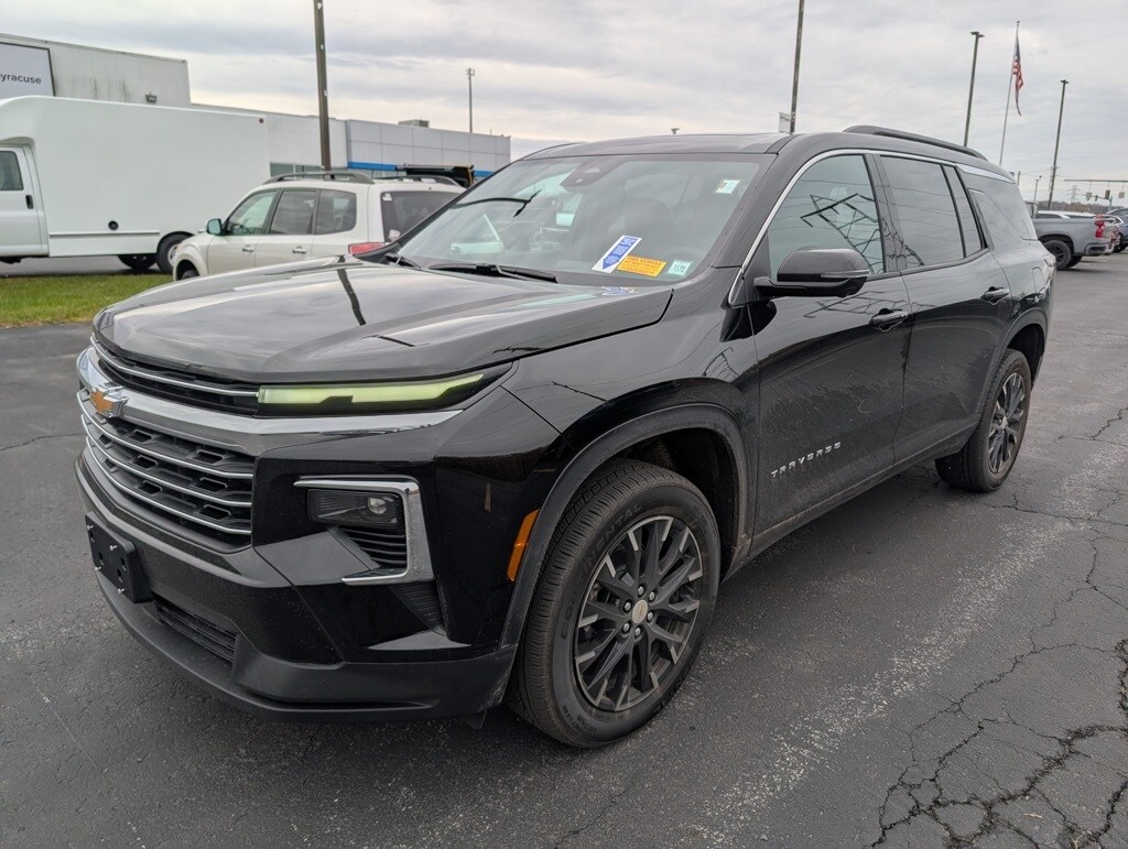 Certified 2026 Chevrolet Traverse LT SUV