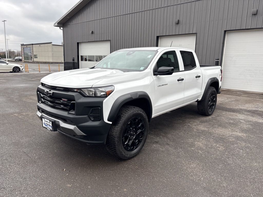 Used 2026 Chevrolet Colorado Trail Boss Truck Crew Cab