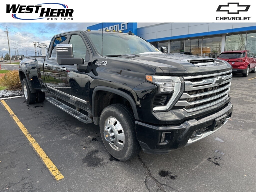 Used 2024 Chevrolet Silverado 3500 HD High Country Truck Crew Cab