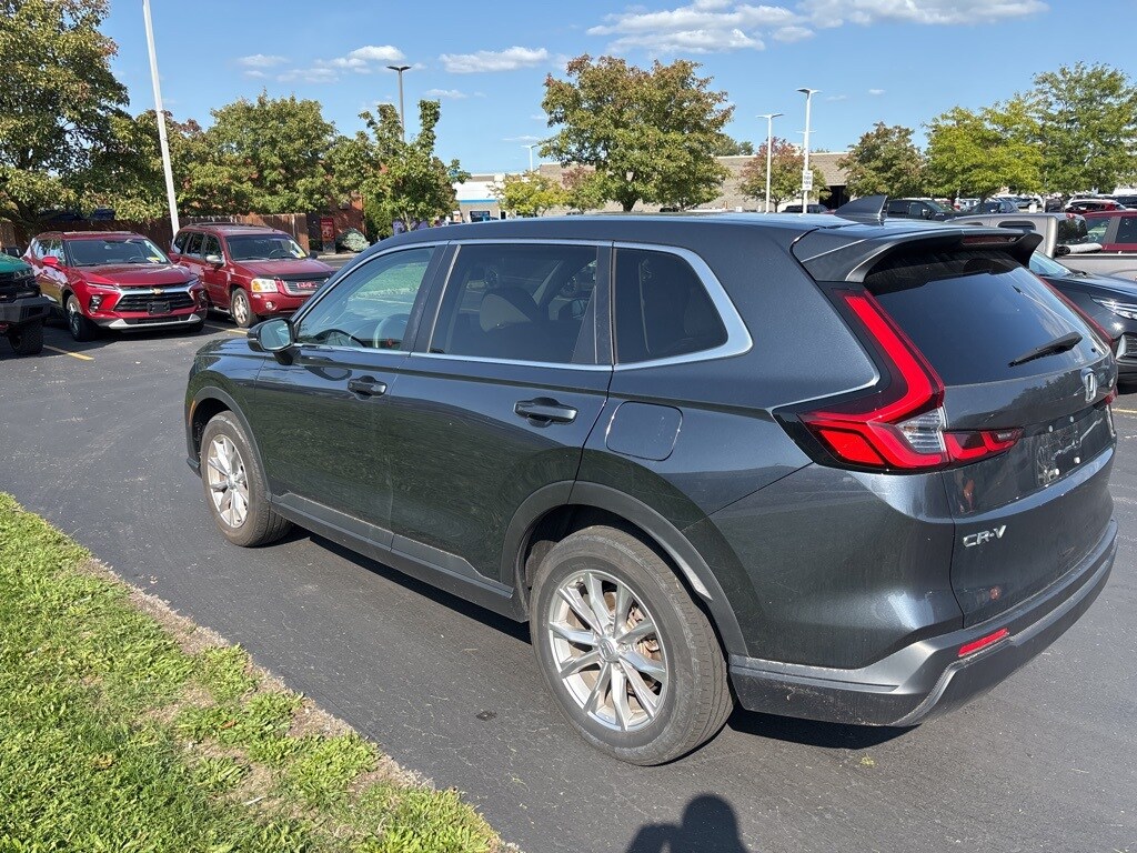 2023 Honda CR-V EX photo 3