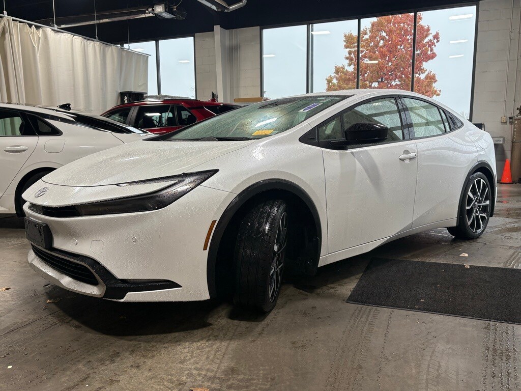 Used 2023 Toyota Prius Prime XSE Premium Hatchback