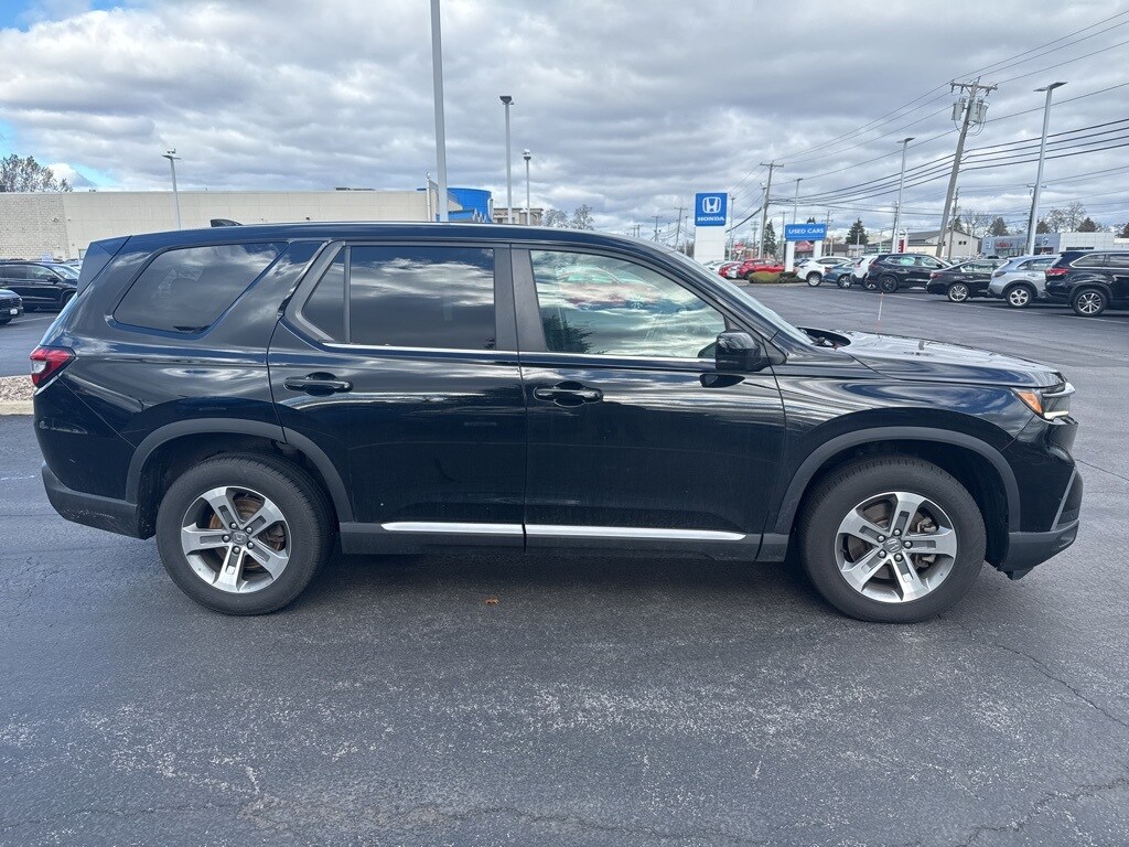 Used 2023 Honda Pilot EX-L 8 Passenger SUV