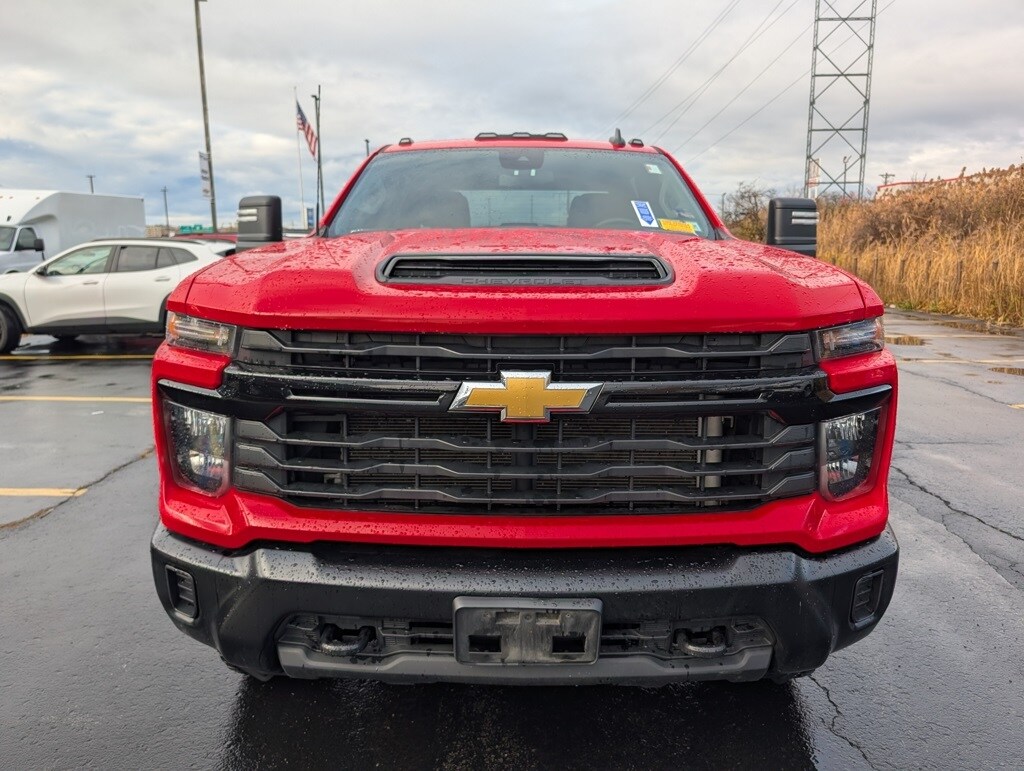 2024 Chevrolet Silverado 3500HD Work Truck photo 2