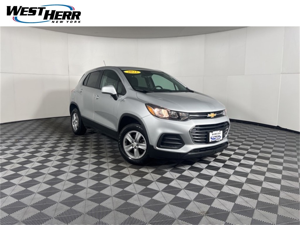 Used 2022 Chevrolet Trax LS SUV