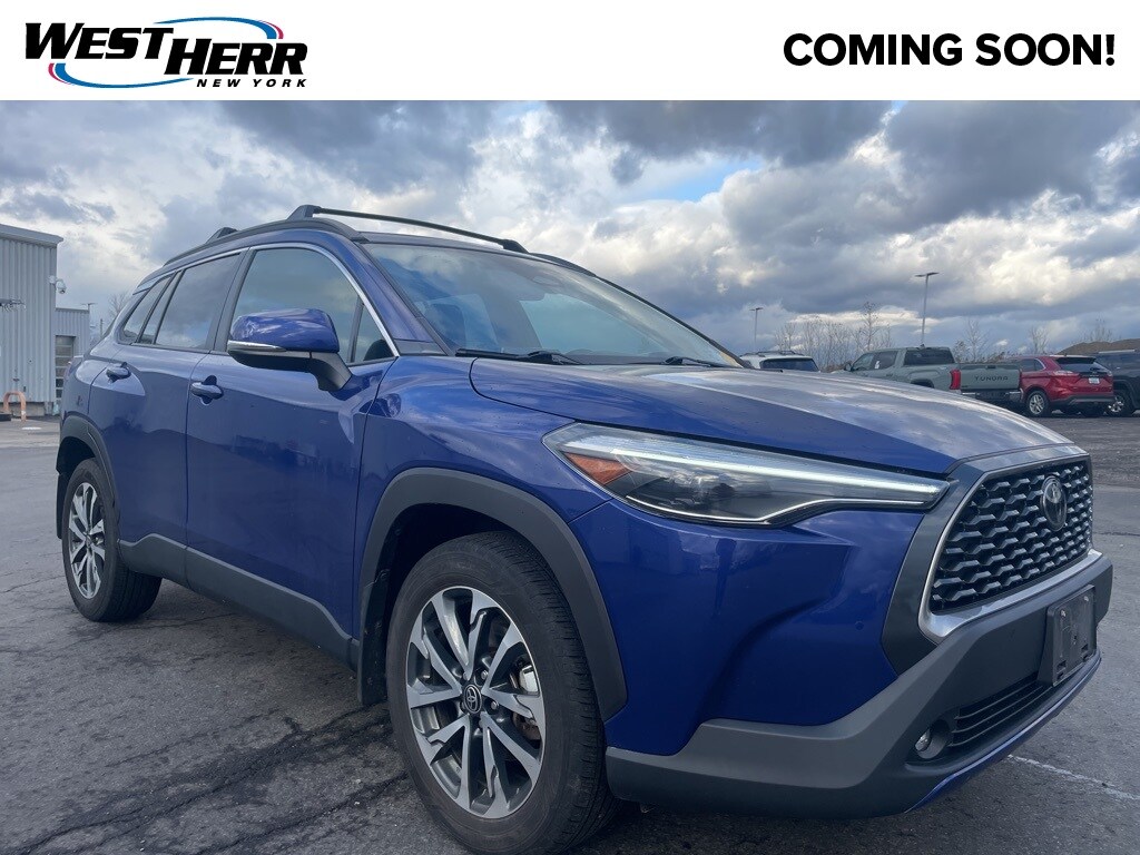 Used 2023 Toyota Corolla Cross XLE SUV