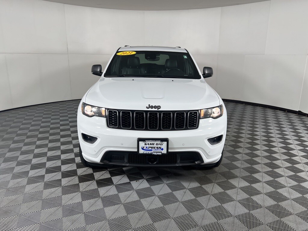 2021 Jeep Grand Cherokee Limited photo 2