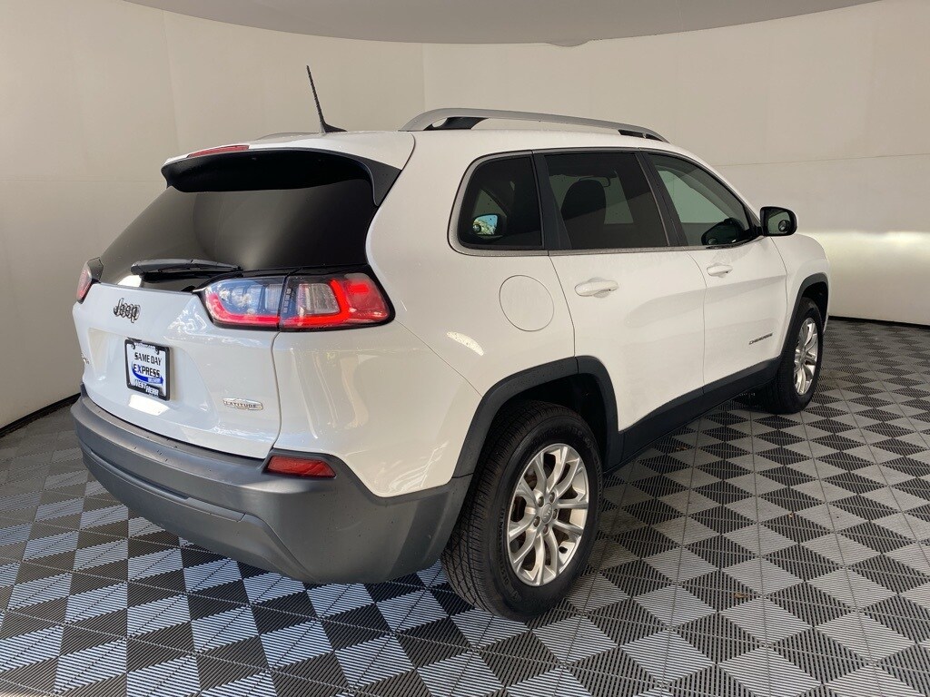 Used 2019 Jeep Cherokee Latitude 4x4 SUV