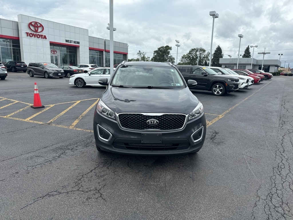 Used 2018 Kia Sorento LX with VIN 5XYPG4A3XJG386657 for sale in Bowmansville, NY