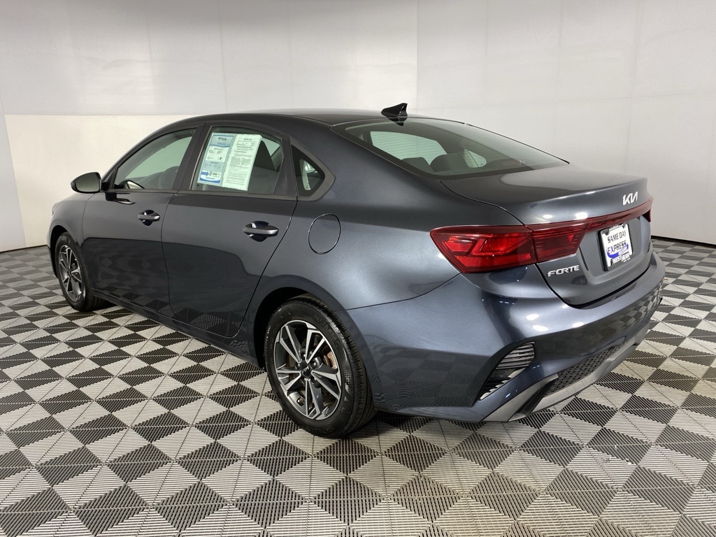 Used 2023 Kia Forte LXS Sedan