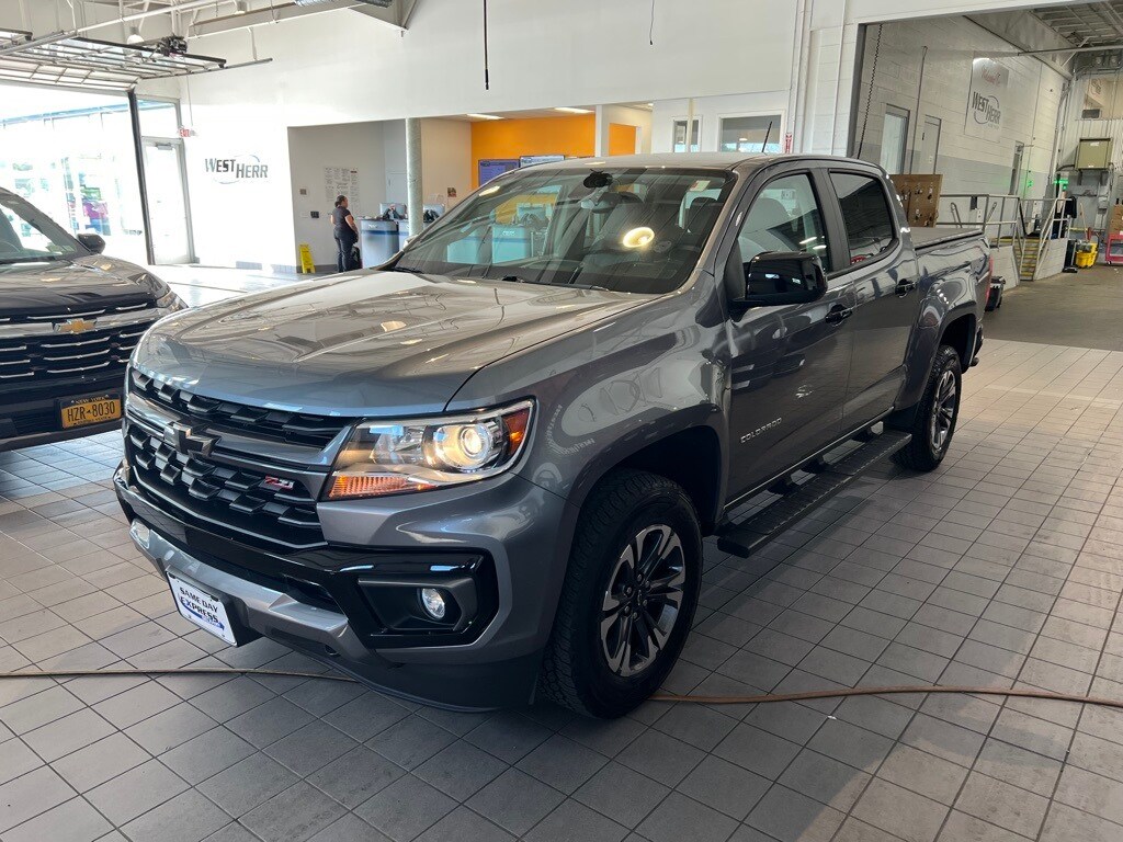 2022 Chevrolet Colorado Z71 photo 3