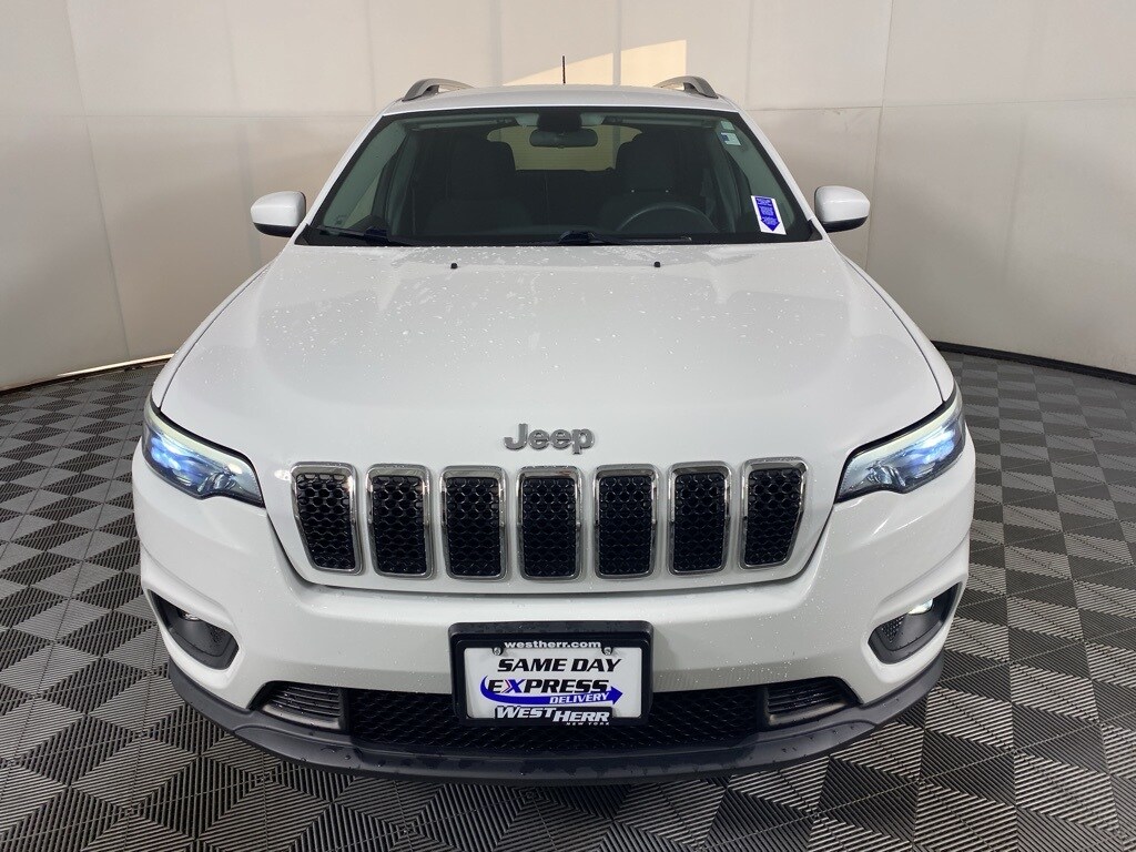 Used 2019 Jeep Cherokee Latitude 4x4 SUV