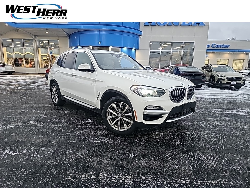2019 BMW X3 30i's photo
