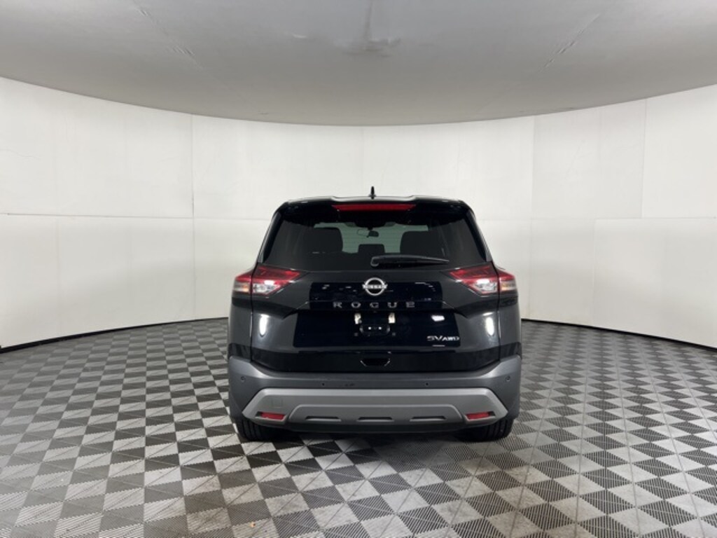 Used 2023 Nissan Rogue SV SUV