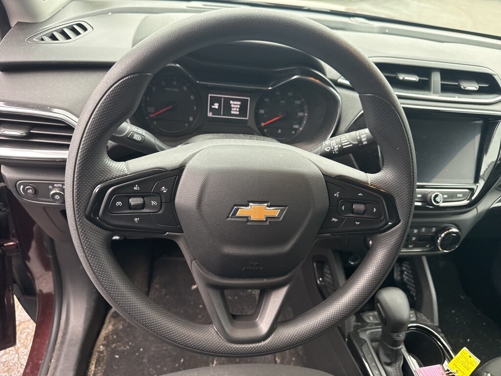 2023 Chevrolet Trailblazer LT photo 4