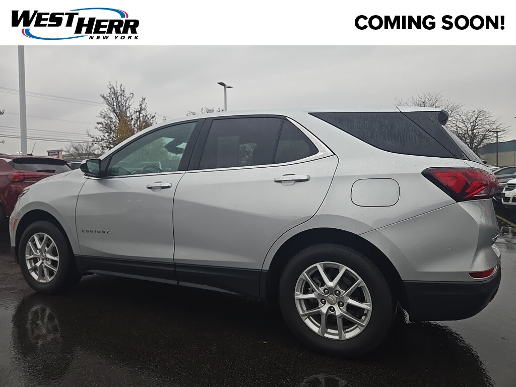 2022 Chevrolet Equinox photo 3