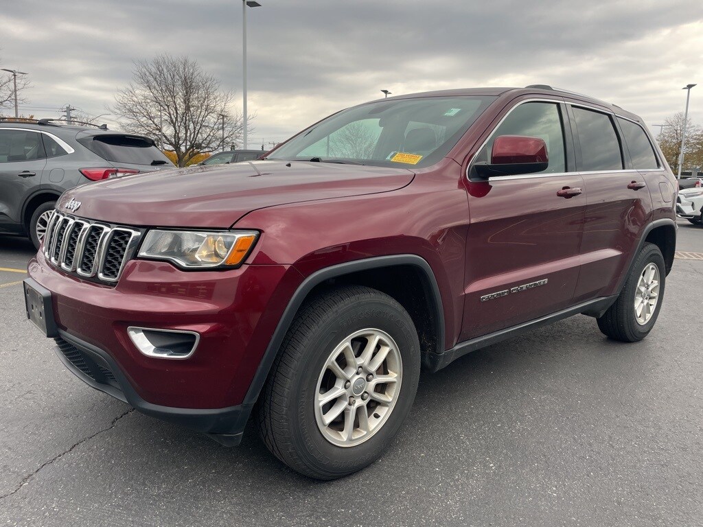 Used 2019 Jeep Grand Cherokee Laredo SUV