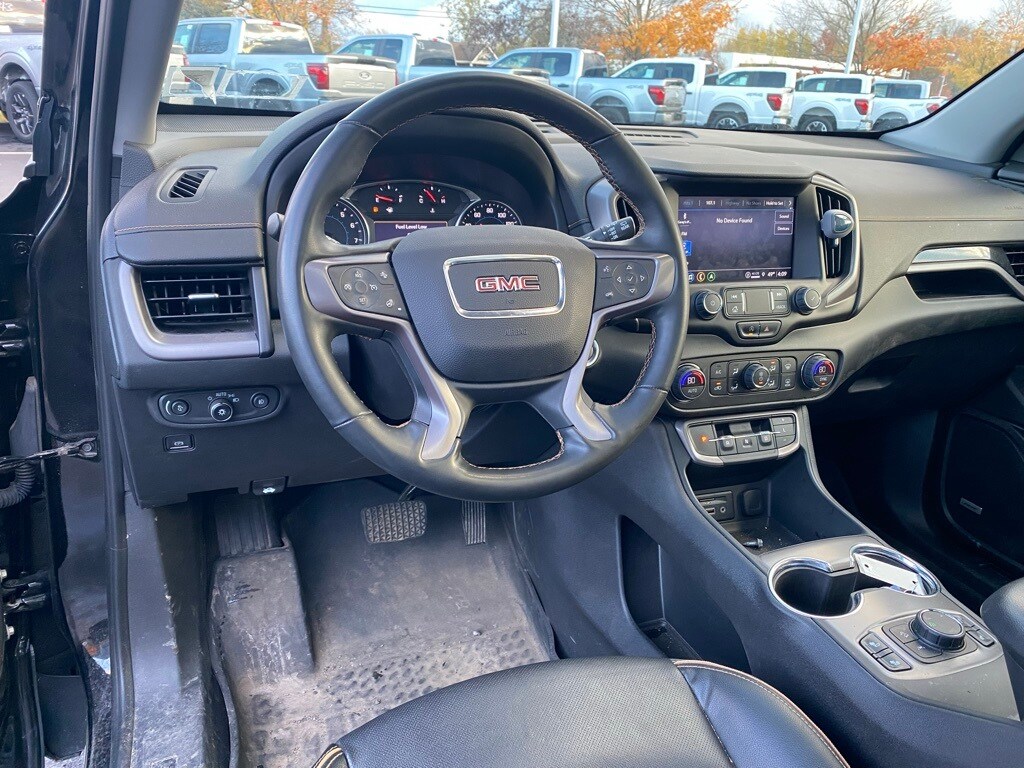 Used 2023 GMC Terrain AT4 SUV